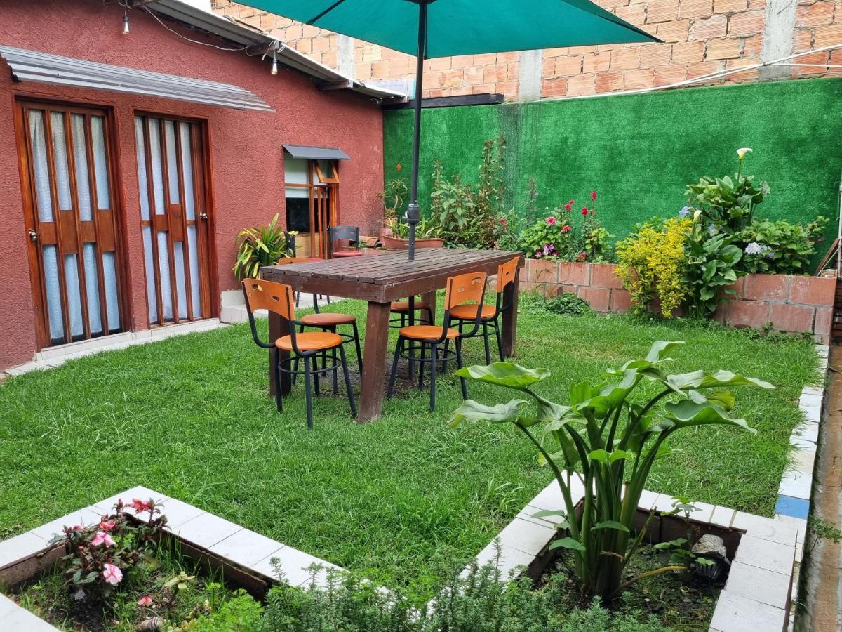 Acogedor Hostal Usaquen La Parada Del Tren Bogotá Zewnętrze zdjęcie